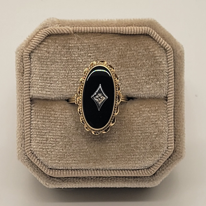 Vintage Black Onyx and Diamond 10K Yellow Gold Ring