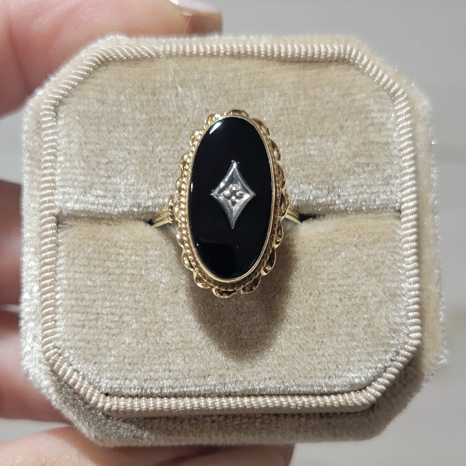 Vintage Black Onyx and Diamond 10K Yellow Gold Ring