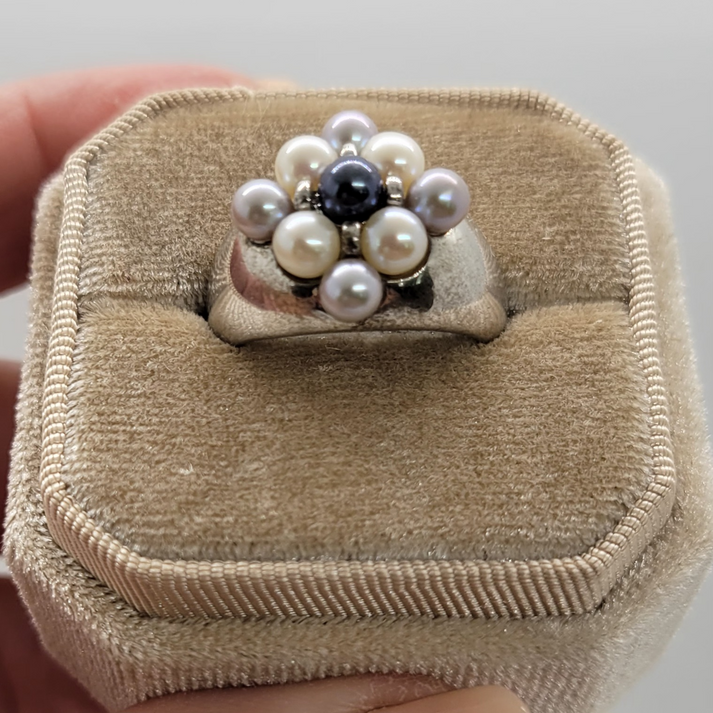 Vintage Pearl Sterling Silver Ring